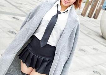 爱丝的“柔软少女”，下载这份写真，生活开始变得有趣。