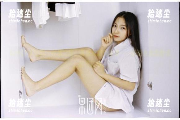 GIRLT果团网 - 红裙之旅，莫雅淇的作品集——别说我没提醒你，这很犯规。