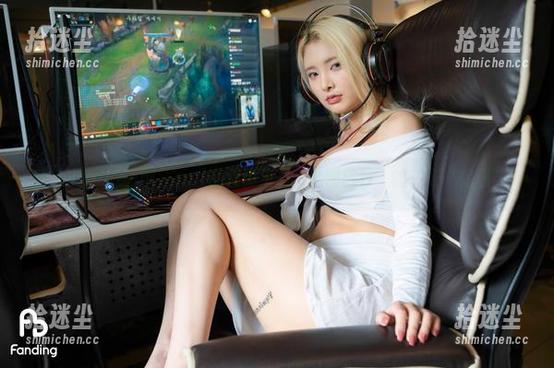看，Hyoyeon(김효연)的图集正是“私密旅行”的一场“偶遇”！