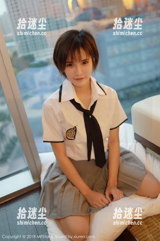 MFStar模范学院 - 毛衣、SiByl李思宁，两个关键词，带你翻开最新写真集的温暖页！