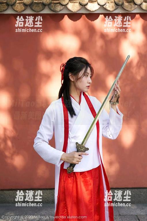 MiiTao蜜桃社 - 这就是赵灵儿Linger，最新美图中体操服的另一种打开方式！