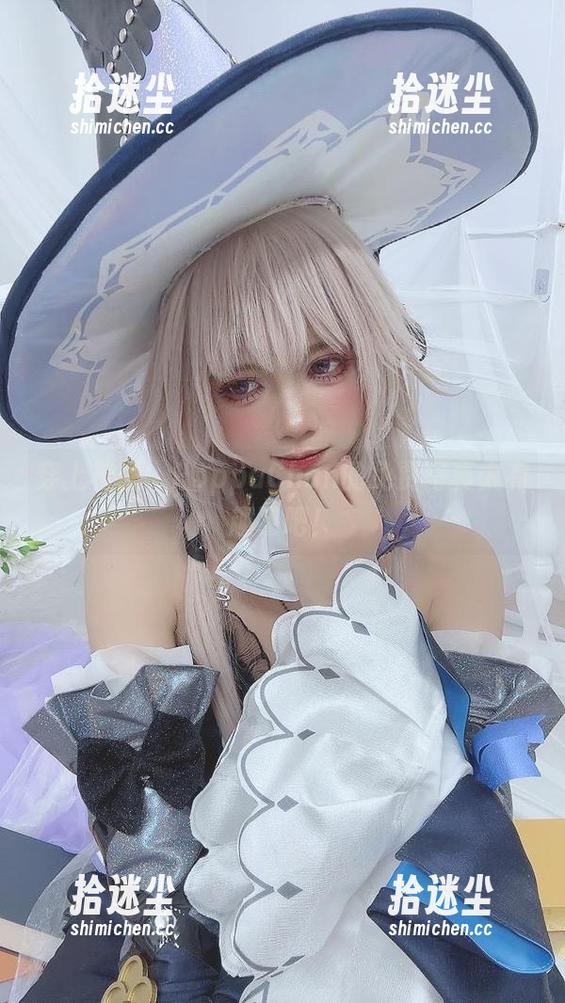 穿上校服，PoppaChan的免费写真太有趣了吧！