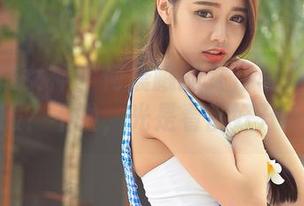 TGOD推女神 – 何晨曦的女仆写真集：洗衣服？不啦，光是看都好开心！