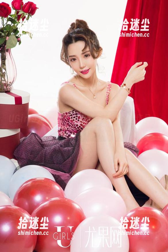 UGirls尤果网 - 白熙萌与她的浴室作品：一剂泡沫下的暧昧