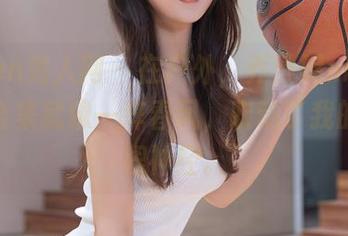 Xiuren秀人网 – 在户外，乔漫妮mina的美图合集就像一阵春风，吹动了我的每一根神经。