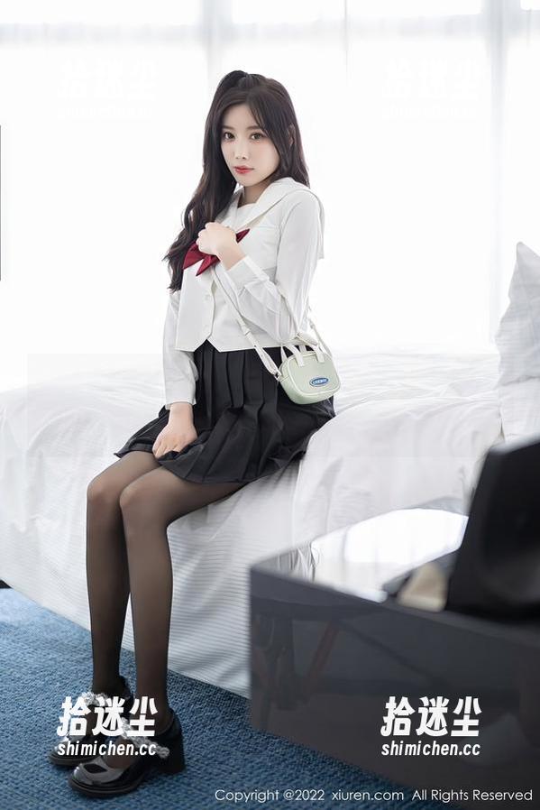 Xiuren秀人网 - 原图里刘婷婷的全套职业装，啊，这让人想起懒散的周末……
