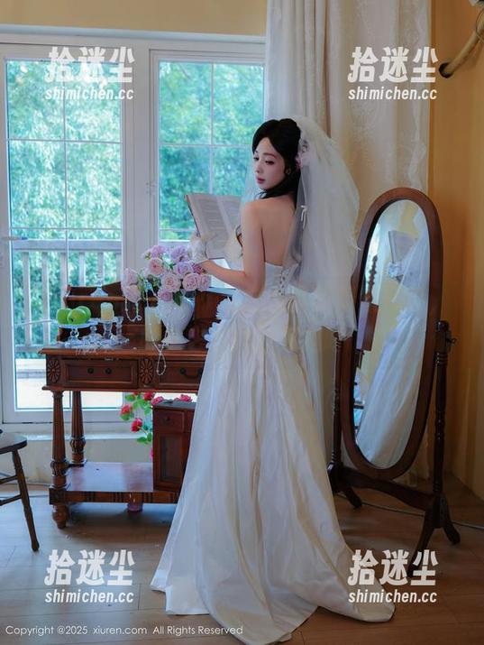 Xiuren秀人网-林悠悠 Xiuren秀人网 - 林悠悠最新蕾丝写真,感觉它在跟我打招呼