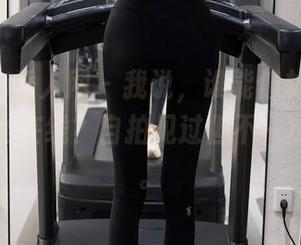 Xiuren秀人网 – 我说，谁能像林文文一样，这么在线？自拍见过但不一定高清的。