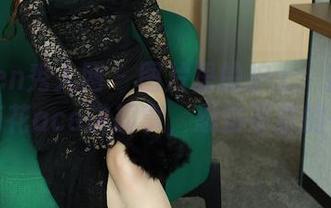 Xiuren秀人网 – 图片里的护士：舌尖上的菊花ace讲趣事，忍俊不禁的一刻