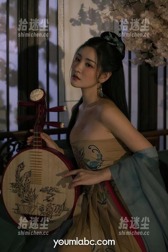 YouMi尤蜜荟 - 兴奋，抖娘利世又放出波西米亚少女的美图了！