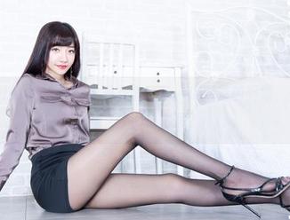 beautyleg – 最新图库里有个Maggie塑造的厨娘，光影间隐藏了多少小心思？