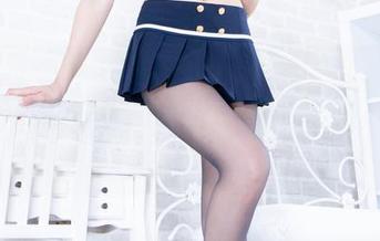 beautyleg – Morning泳池图片合集：假装我很会游泳的姿态，实际上我只是在喝水！