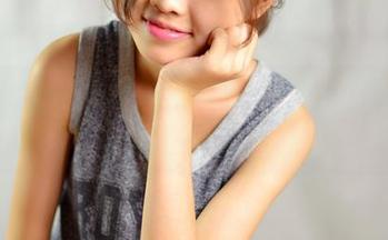 pans – 小颖的美腿写真，一不小心就上了头条