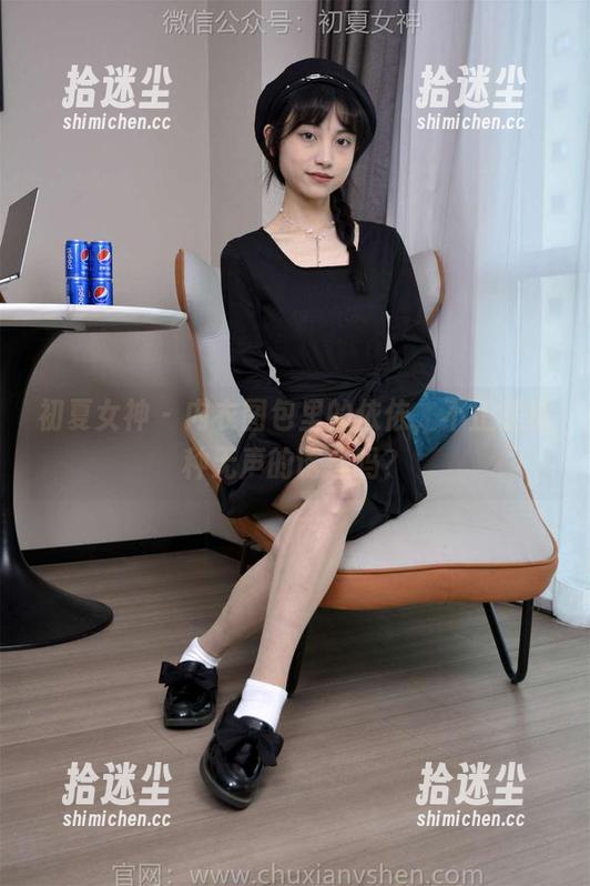 初夏女神 - 内衣图包里的依依，不正是那种无声的诱惑吗？