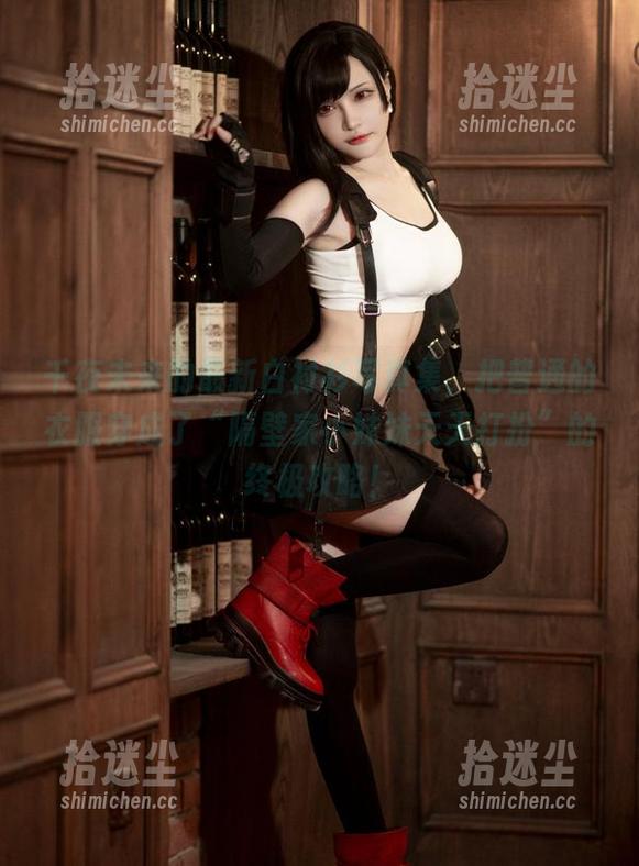 千夜未来的最新白衬衫写真集，把普通的衣服穿成了“隔壁家小妹妹天天打扮”的终极攻略！