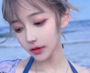 图片中的啾小妍Deer，资源多到飞起，办公室聚会该怎么预约？