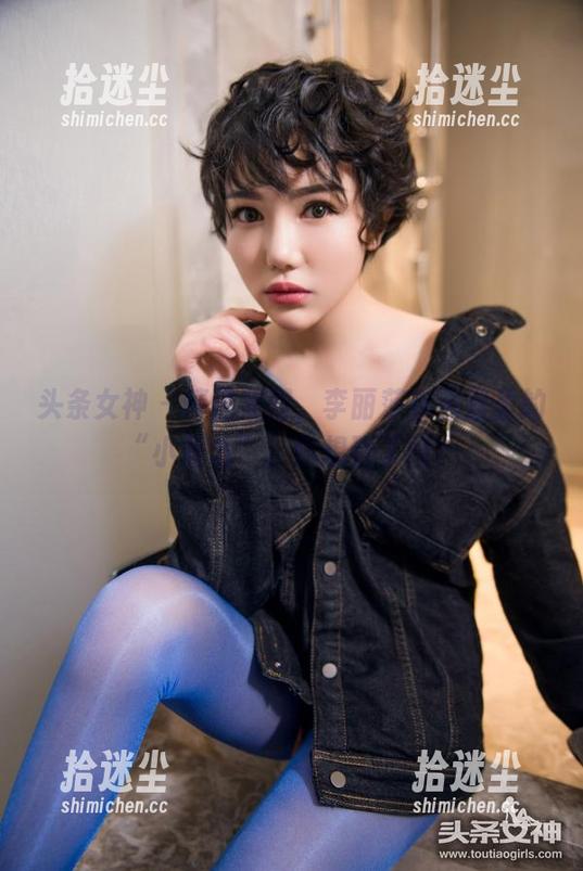 头条女神 - 精选美图，李丽莎在浴室里的“小悬念”，你想到了吗？