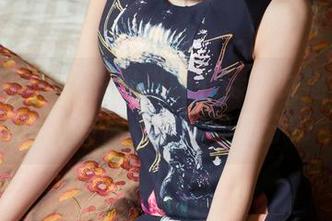 头条女神 – 这是琳琳的花漾少女福利，图中可有你心仪的那几分？