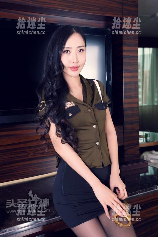 头条女神 - 高清原图里的筱溪，花嫁状态简直是一种误解，真让人唏嘘。