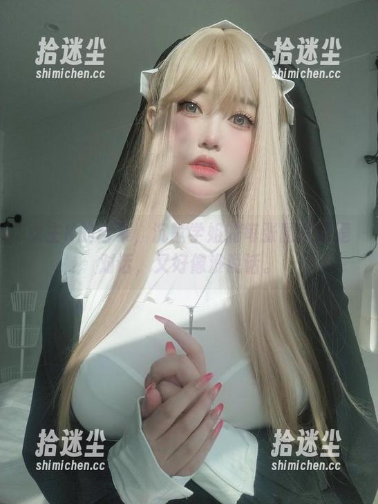 女主K的合集，沉默学姐的每张图片像是对话，又好像没说话。