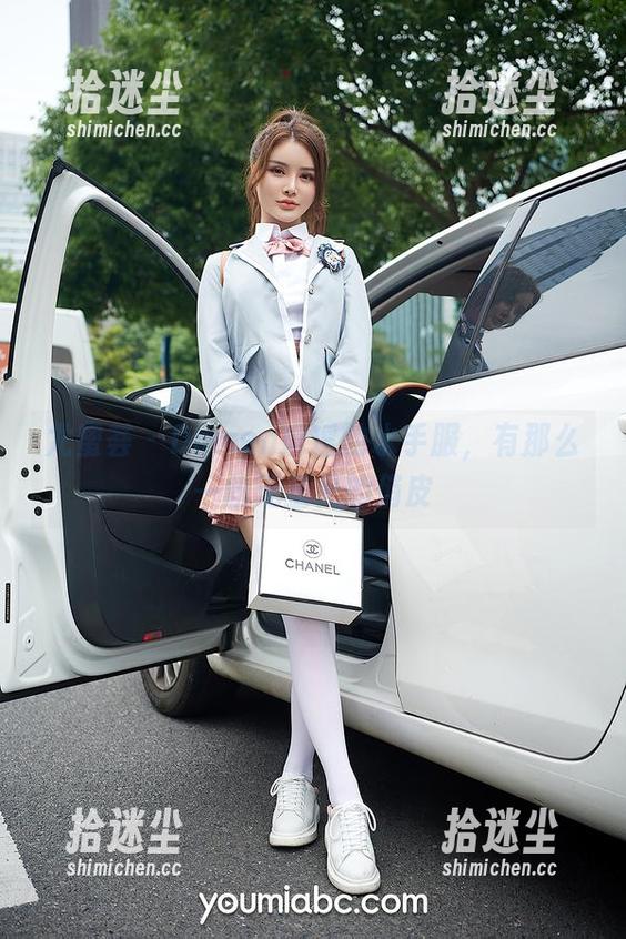 尤蜜荟 - Domen瑶瑶的水手服，有那么一丝无圣光的俏皮