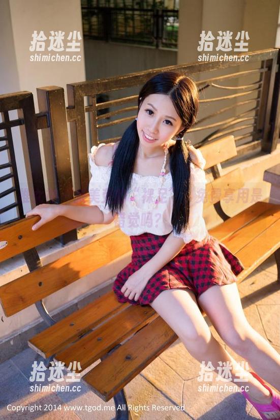 推女神 - 张美荧的“裸足”，免费享用是错觉吗？