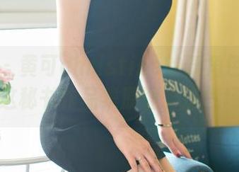 推女神 – 黄可christine的新角色解析：看这秘书作品集原图，这气场！