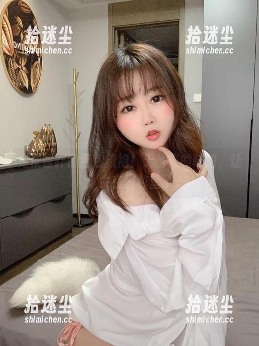 是依酱吖的红色旗袍！无圣光的味道，让人迷失在图包里了。