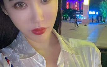 微密圈 – 这组精选图片，林子喵Lynne穿体操服，难得一见，再说，谁不是为了那一抹活力呢？
