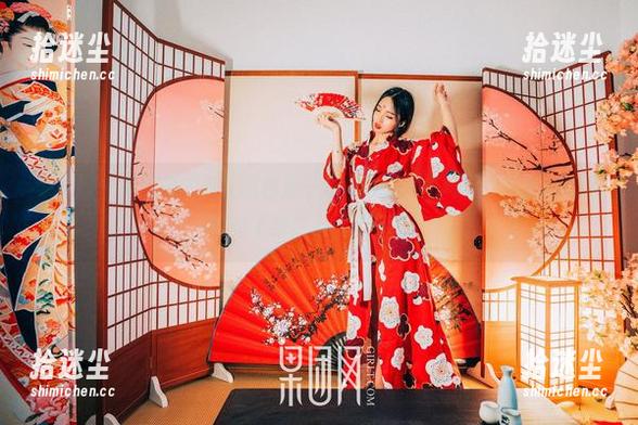 果团网 - 莫雅琪的美足图包是一场省钱的“奋斗”，从此脚部保养有了新指标，下载吧！