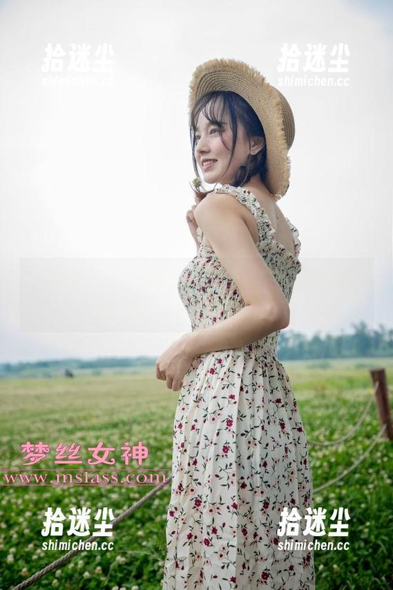 梦丝女神-晓晓 梦丝女神 - 谁说海边只有沙滩,晓晓的高清社区图集里还有更多?