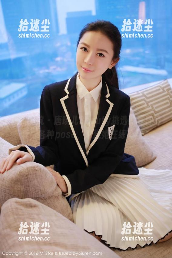 模范学院 - 唐琪儿Beauty挑选的夏日写真，各种pose，难道她在练瑜伽？
