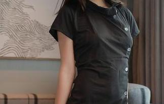 模范学院 – 艾莉Evelyn的短裙世界：每一张原图都能让人走神，哈哈！