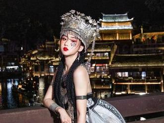 瓦斯塔亚小龙虾，白衬衫与cos的微妙碰撞，想不到啊