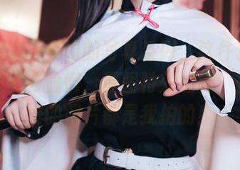 白莉爱吃巧克力的写真系列，这件套装真的好适合去偷懒，原图特效加持，当然不好的照片都是我拍的！
