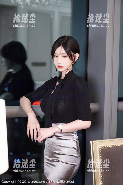 秀人网 - 可儿kayen又来了！厨娘风，全套原图的恣意与俏皮。