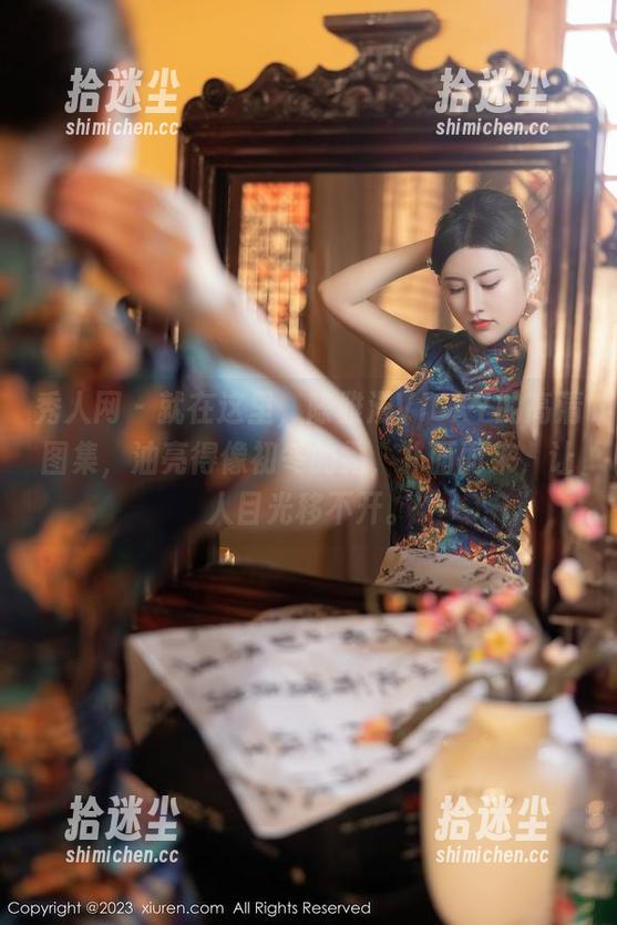 秀人网 - 就在这里，陈雅漫VICKY的高清图集，油亮得像初冬的霜，扑面而来，让人目光移不开。