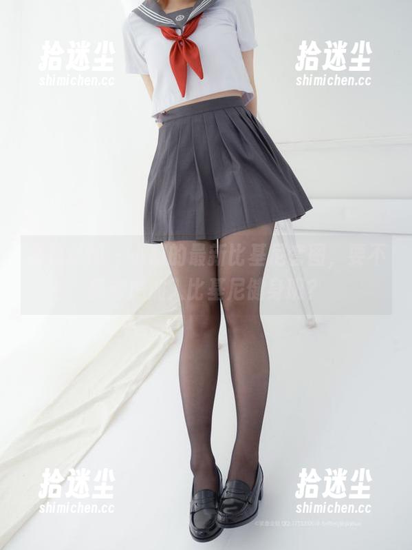 紧急企划 - 小恩的最新比基尼套图，要不要考虑加入比基尼健身班？