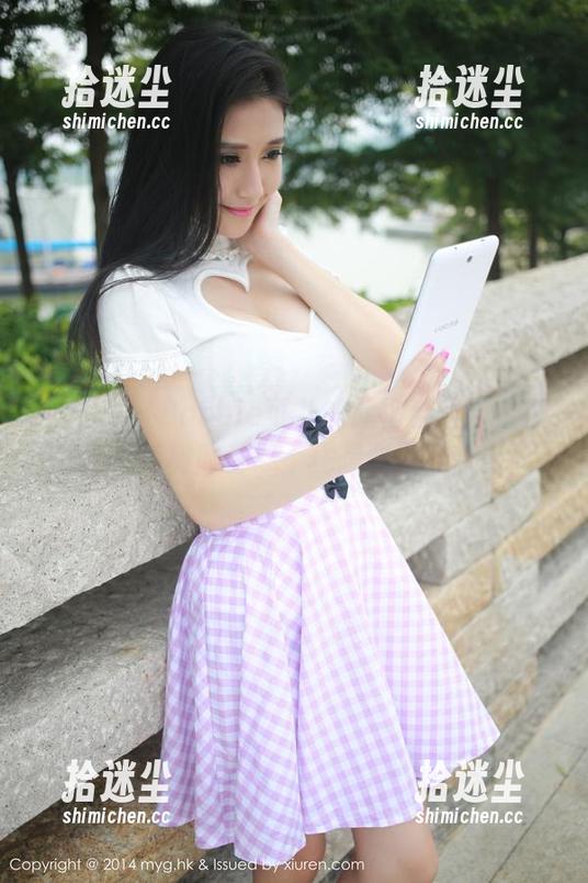 美媛馆-Barbie可儿 美媛馆 - Barbie可儿的旗袍合集:走在路上,连树叶都忍不住想要跟我合影!