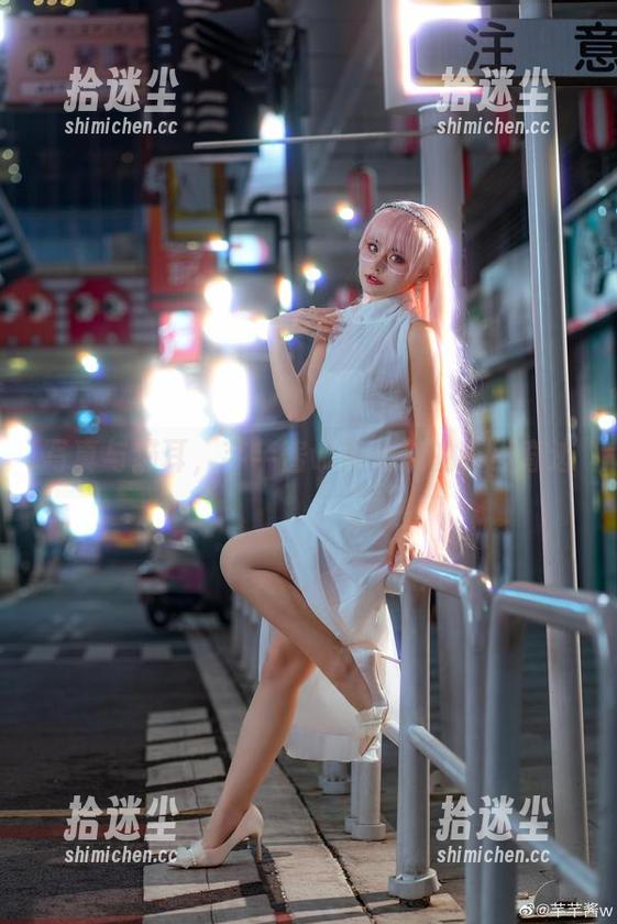 写真与猫耳，芊芊酱w所展现的小小奇迹
