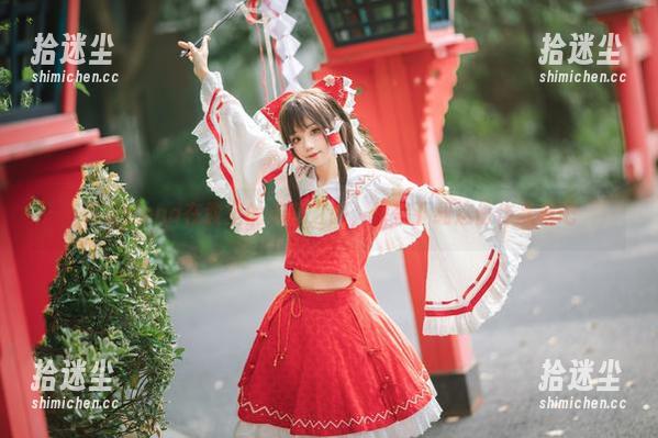 花柒Hana在教室的灵感之旅，快来下载这份作品集吧