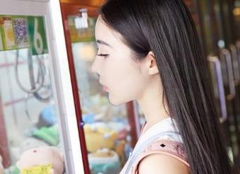 蜜桃社 – 浴缸里的温心怡，似乎每一泡都浸泡着raspberryblush，难以拒绝的静谧画像