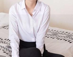 袜啵啵 – 高清照片中，小沫越来越像我认识的那个“妹妹”，哈哈。