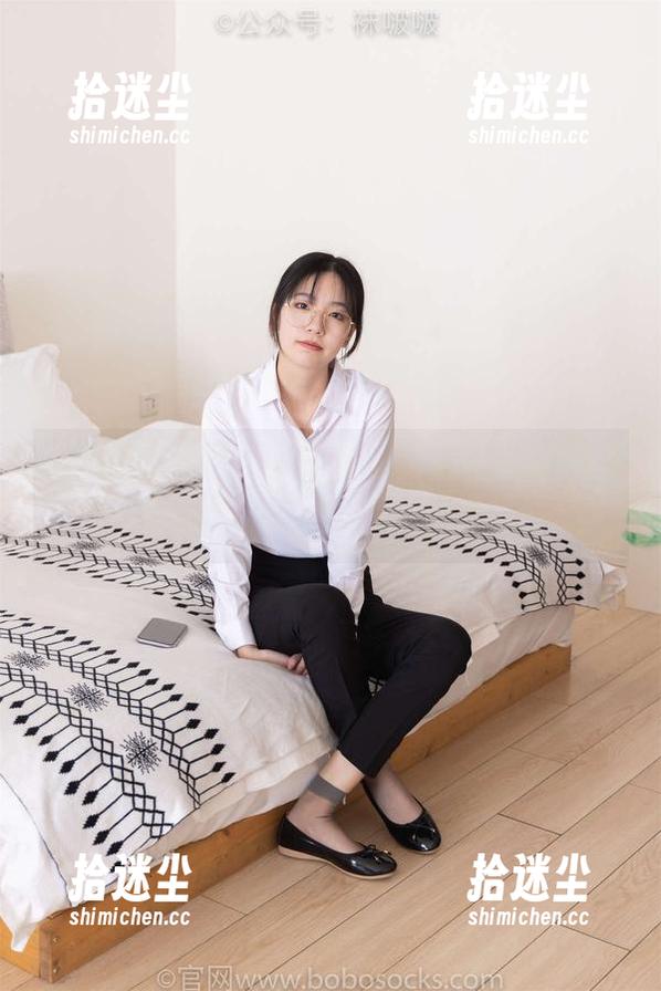 袜啵啵 - 高清照片中，小沫越来越像我认识的那个“妹妹”，哈哈。