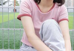 袜啵啵 – 在小淳的白色作品集里，白得让人自愧不如，更新来袭！