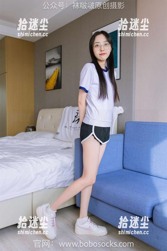 袜啵啵 - 原图控必看！糯米jk制服花絮，连手都能卖萌的瞬间
