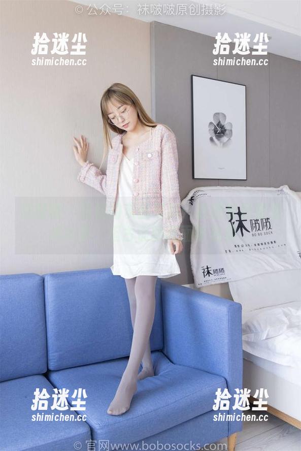 袜啵啵 - 雪糕的灰丝写真：把超长花絮变成故事，但古怪的画面等着你。