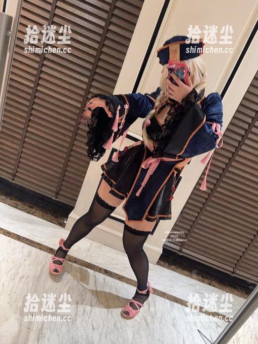 夏天来临，贝贝琪Becky的写真福利，让我恍惚间想到了海滩…