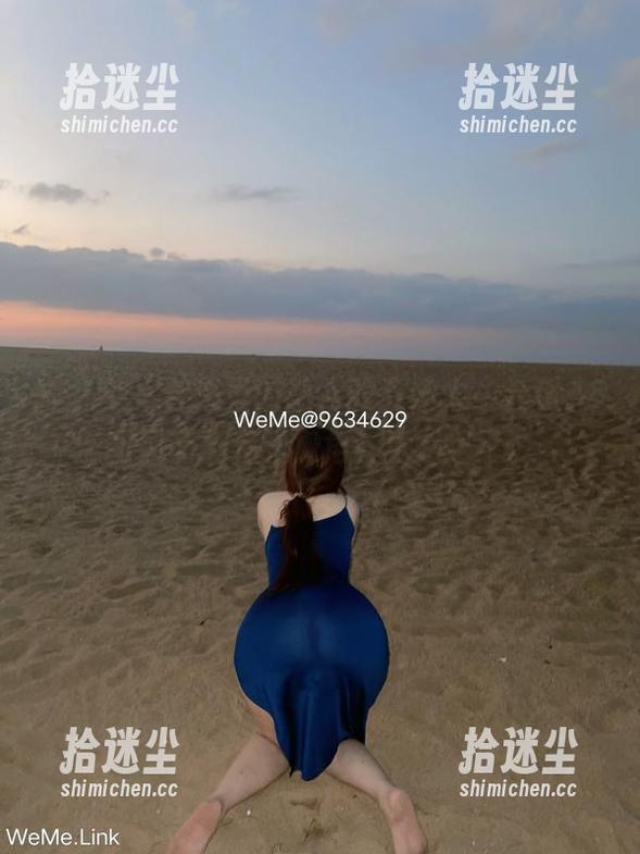 微密圈 - 合集里的迷人的五姨太，台球A8和那无圣光的视角，真是绝了。