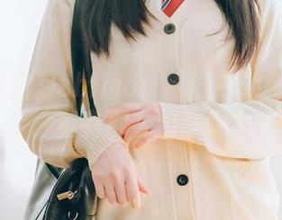 妹妹VS霜月shimo：原图中的微妙情感，真有那么复杂吗？